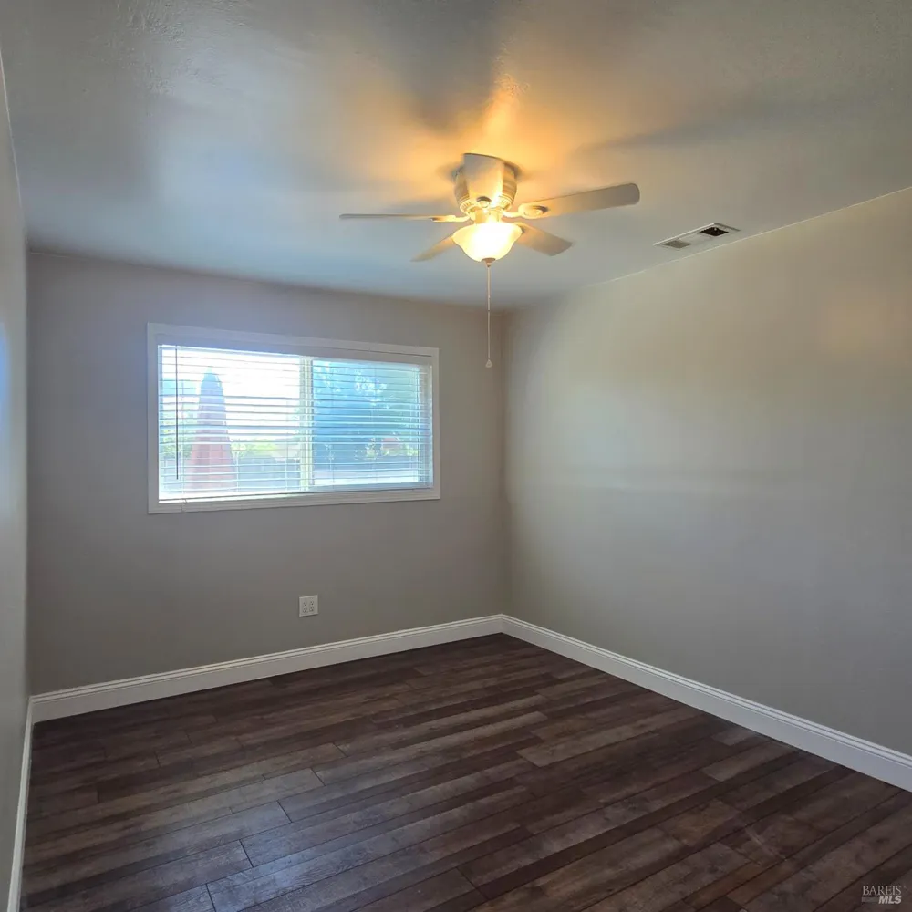 181 Grape Street Vacaville, CA 95688