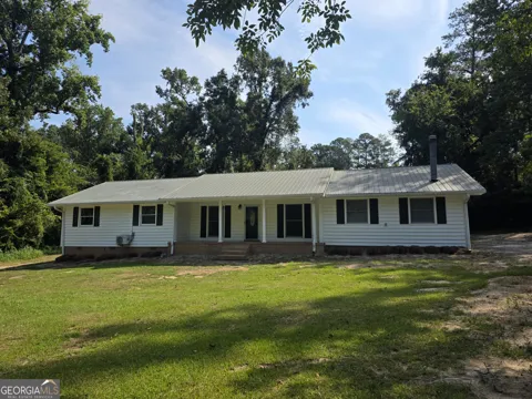 818 Ridge AVE