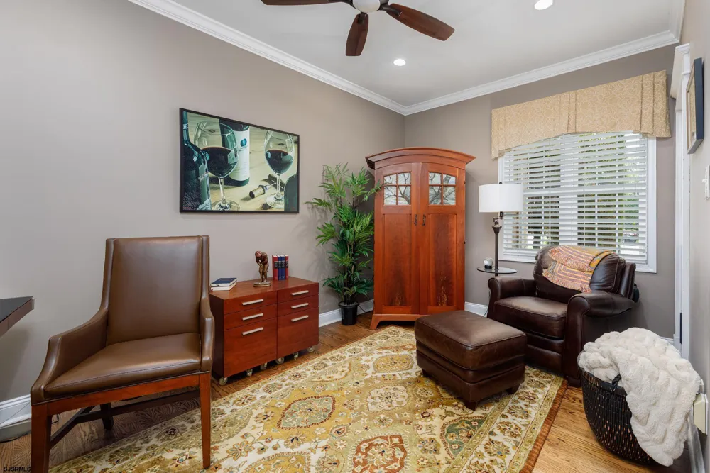 20 Pebble Beach Dr Egg Harbor Township, NJ 08234
