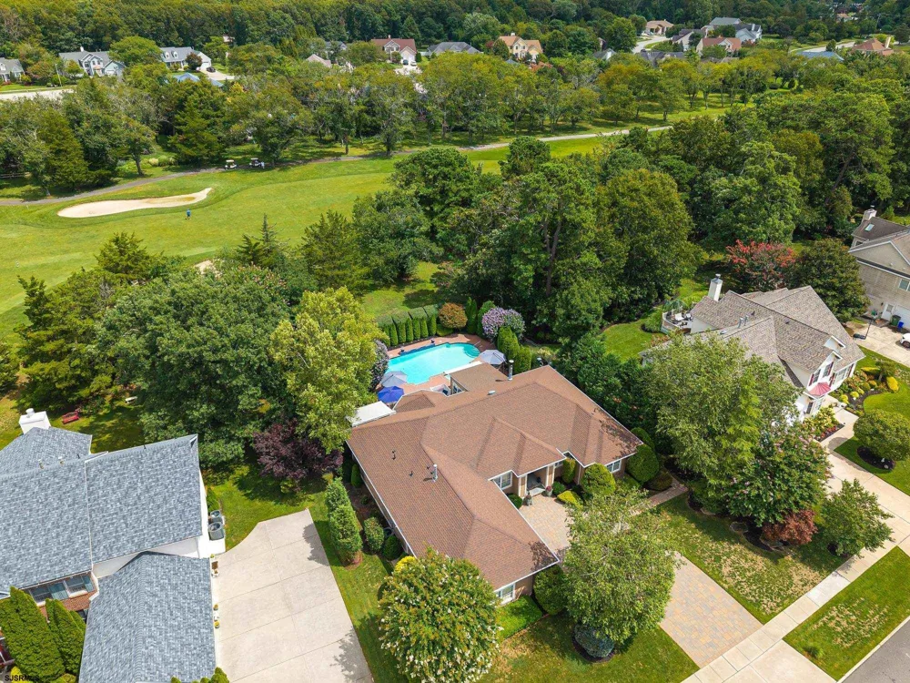 20 Pebble Beach Dr Egg Harbor Township, NJ 08234