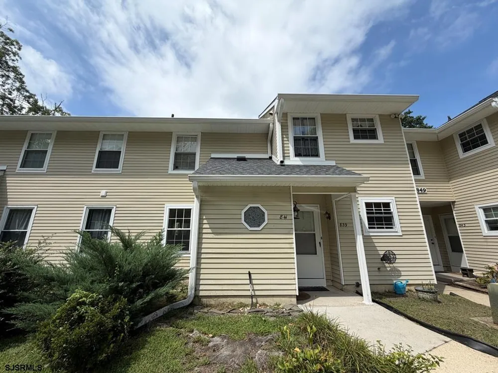841 E Fishers Creek Rd. Smithville, NJ 08205