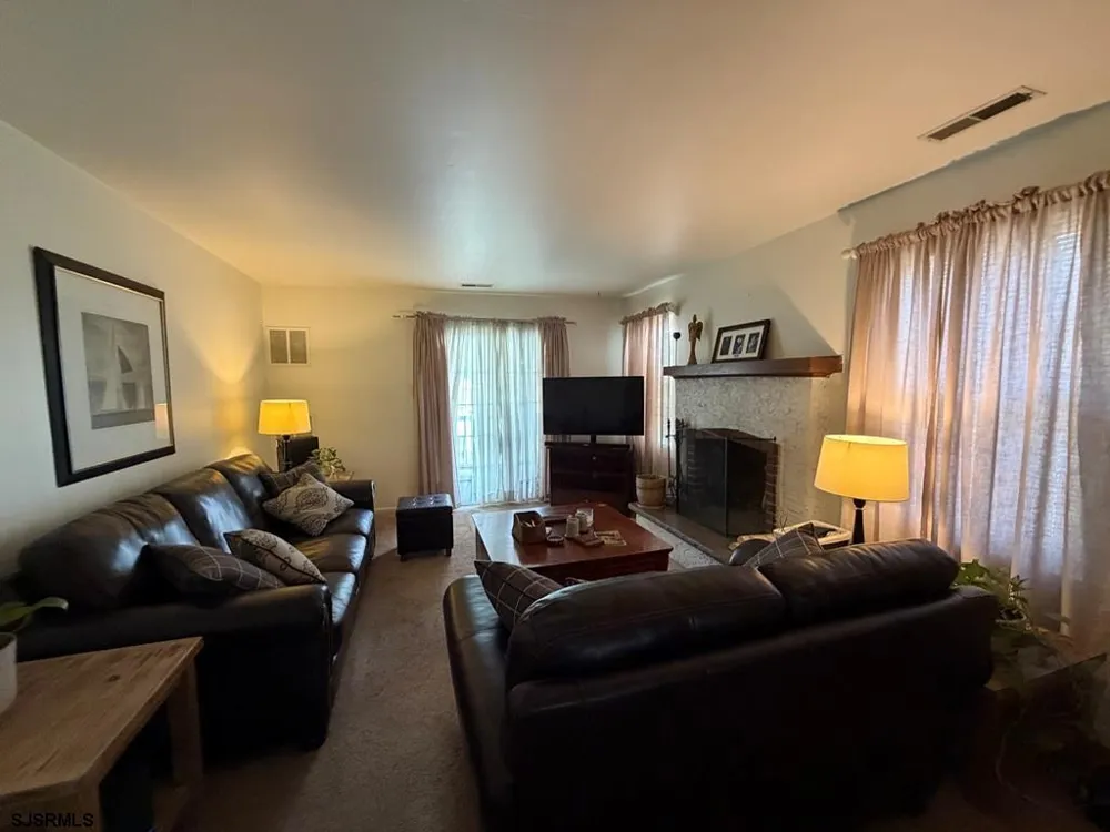 841 E Fishers Creek Rd. Smithville, NJ 08205