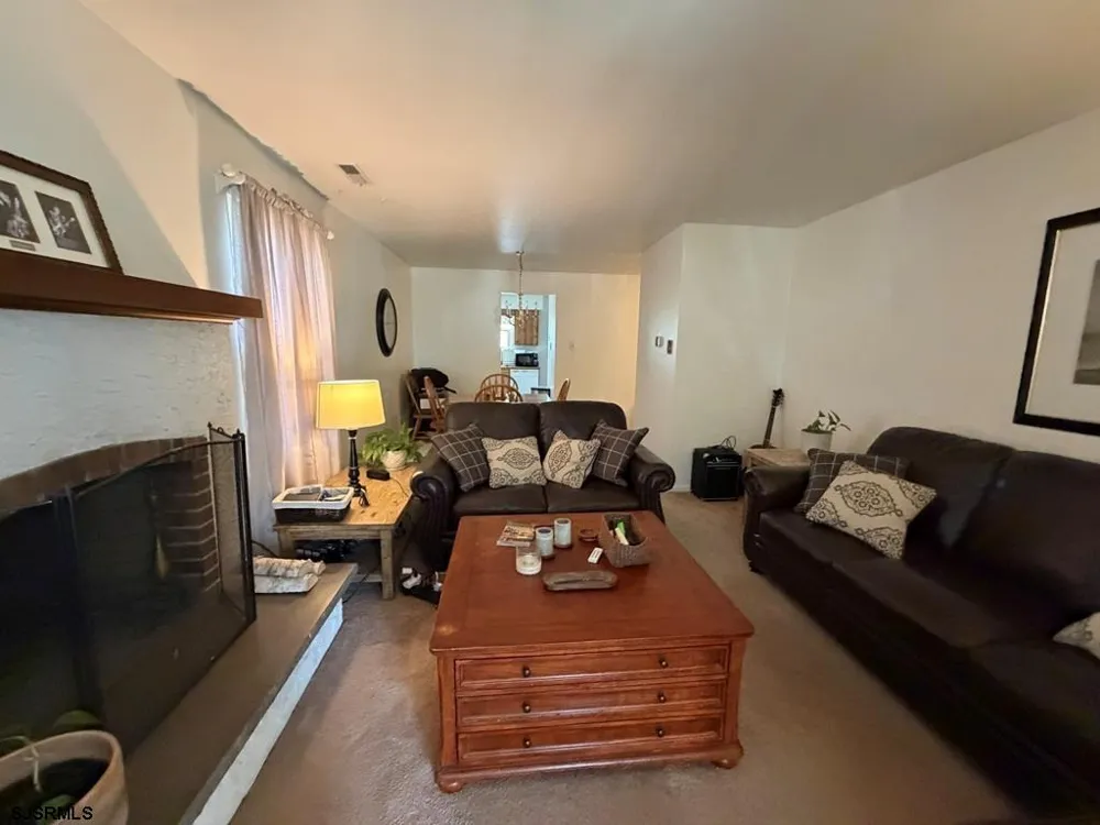 841 E Fishers Creek Rd. Smithville, NJ 08205