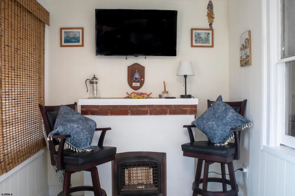 115 N Richards Ave Ventnor, NJ 08406