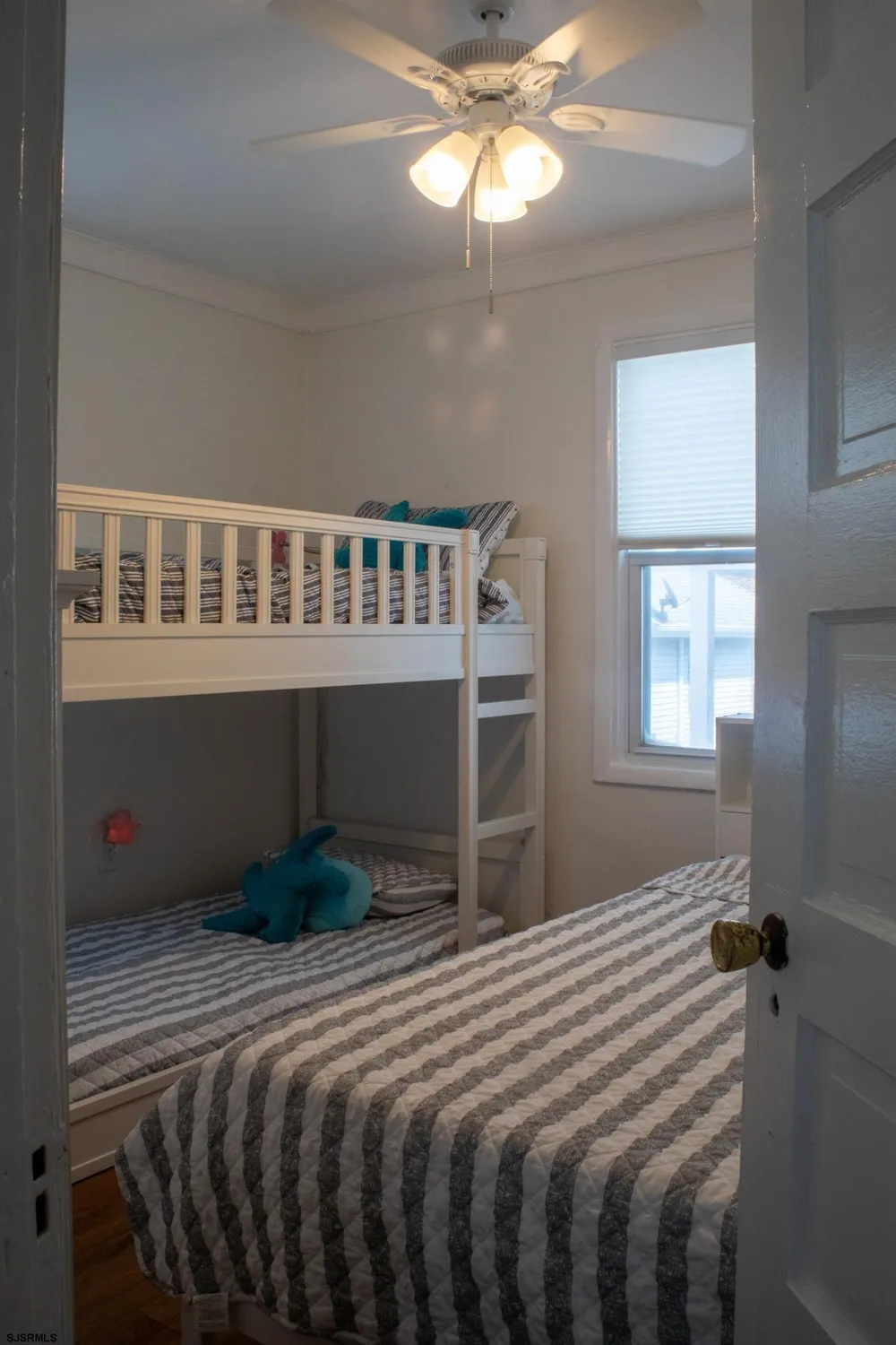 115 N Richards Ave Ventnor, NJ 08406