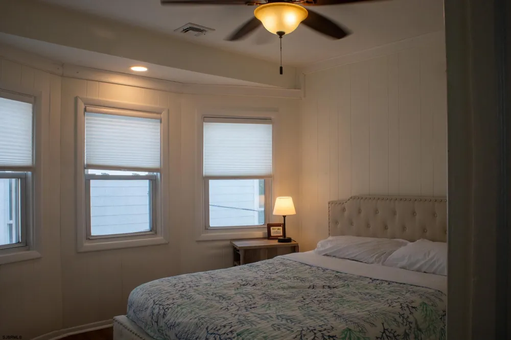 115 N Richards Ave Ventnor, NJ 08406