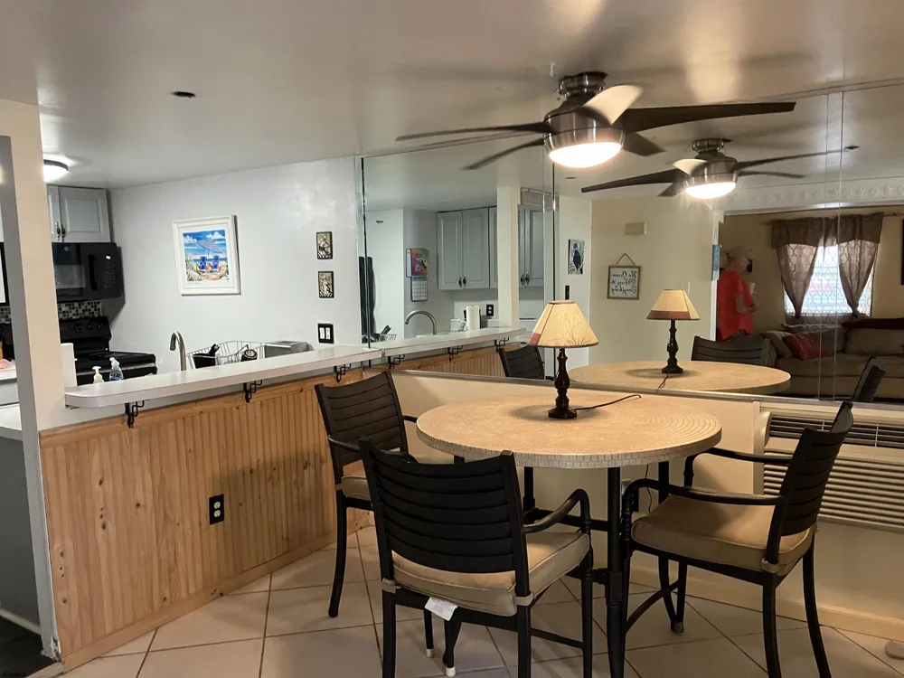 104 S Frankfort Ave Ventnor, NJ 08406