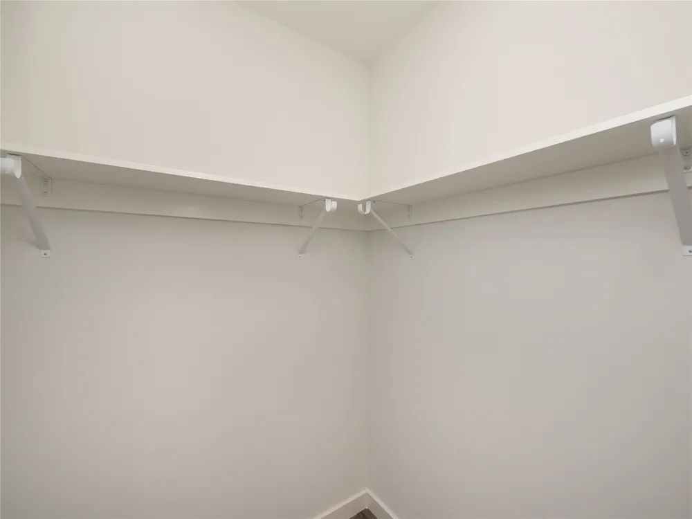 109 Elizabeth Drive Spicewood, TX 78669