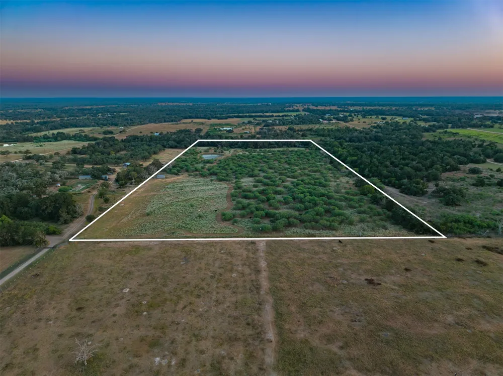 County Road 156 Hallettsville, TX 77964