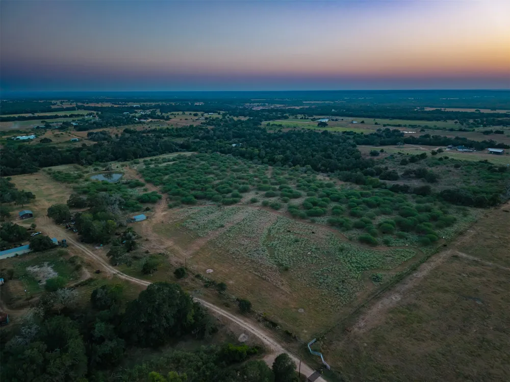 County Road 156 Hallettsville, TX 77964