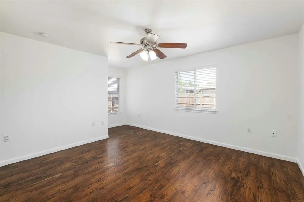 12524 Sky Harbor Drive Del Valle, TX 78617