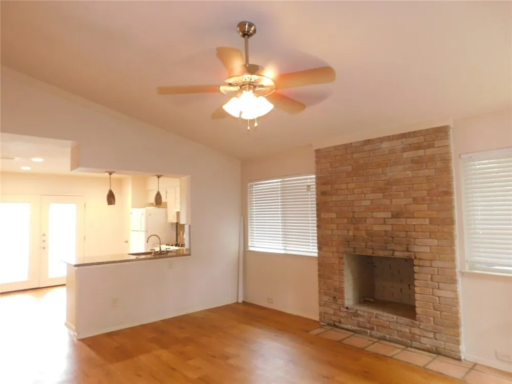 5403 West Gate Boulevard #A Austin, TX 78745