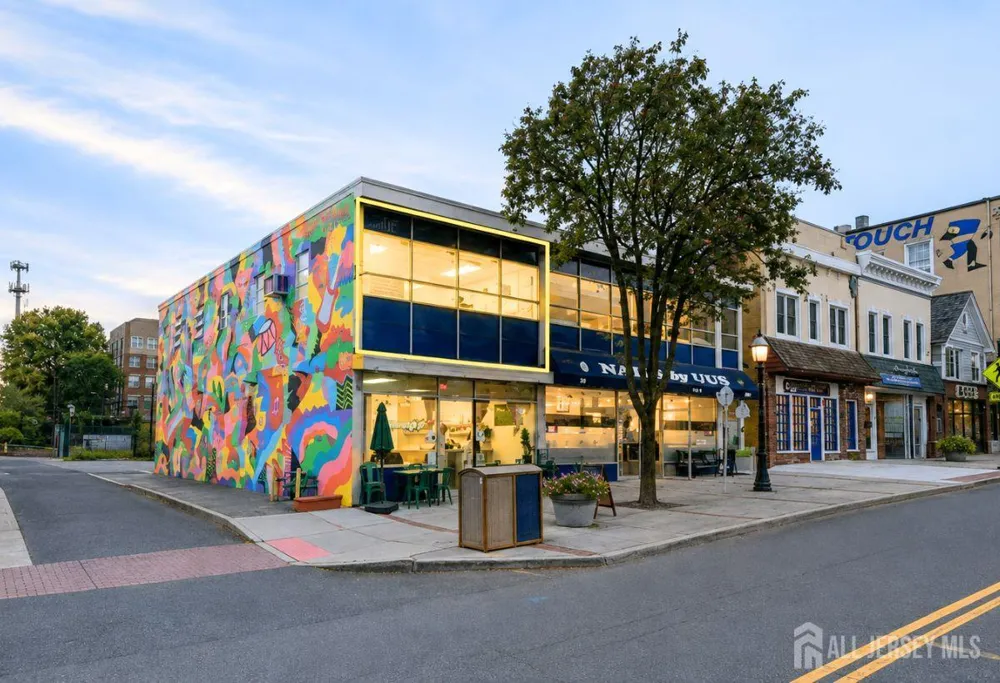 385-389 Main Street Metuchen, NJ 08840