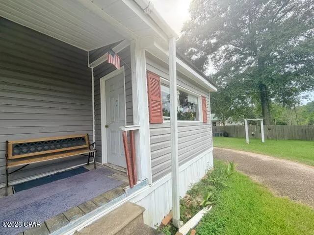 1049 W Highway 90 Bonifay, FL 32425