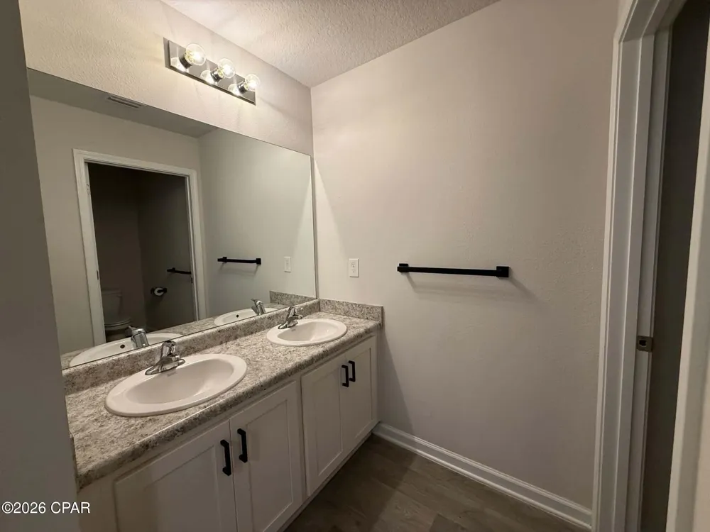 7300 Ellie B Drive Panama City, FL 32404