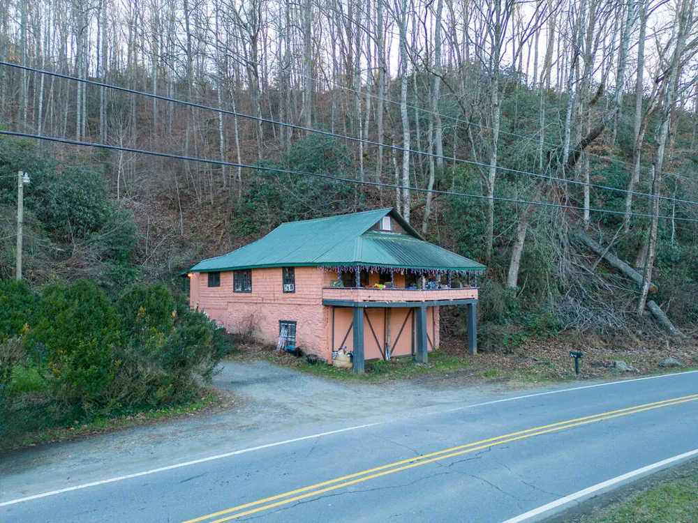 Mockingbird Lane Sylva, NC 28779