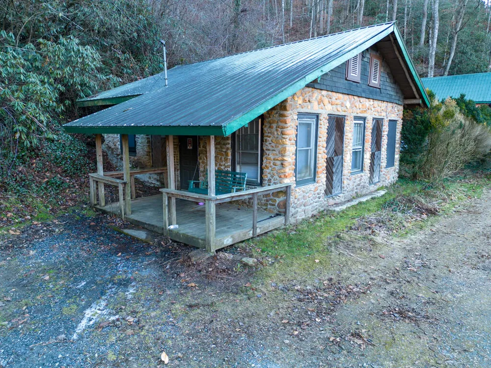 Mockingbird Lane Sylva, NC 28779