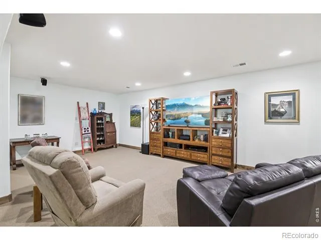 317 Kirkland Lane Johnstown, CO 80534