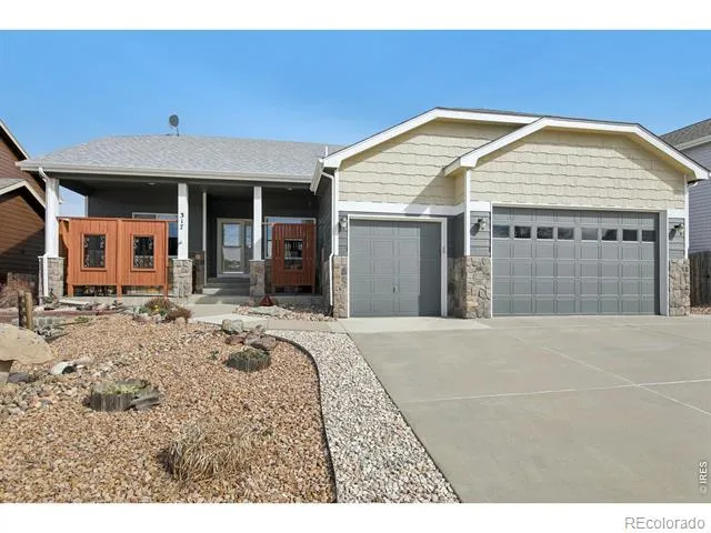 317 Kirkland Lane Johnstown, CO 80534