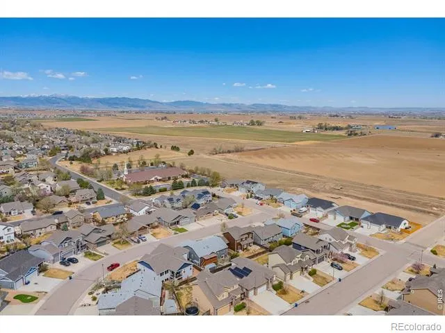 317 Kirkland Lane Johnstown, CO 80534