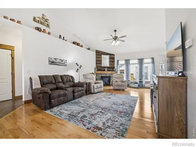 317 Kirkland Lane Johnstown, CO 80534