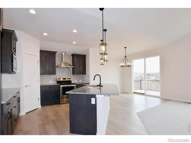 1189 Crown Sparrow Street Johnstown, CO 80534