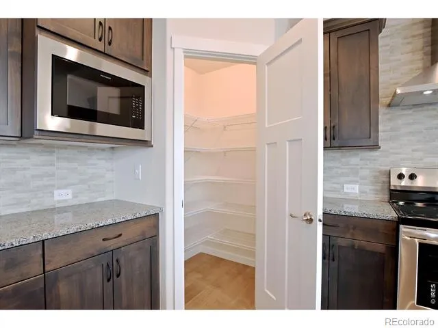 1189 Crown Sparrow Street Johnstown, CO 80534