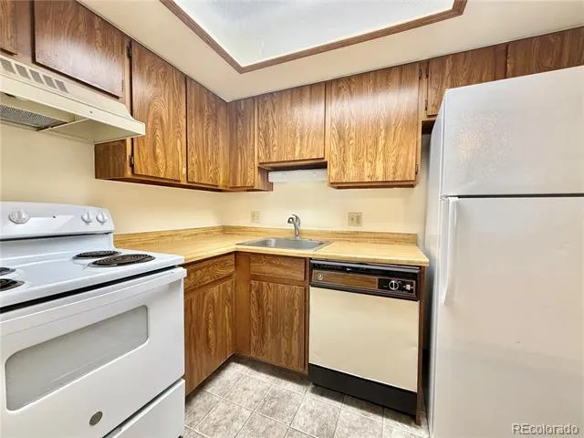 17000 E Ford Drive #210 Aurora, CO 80017