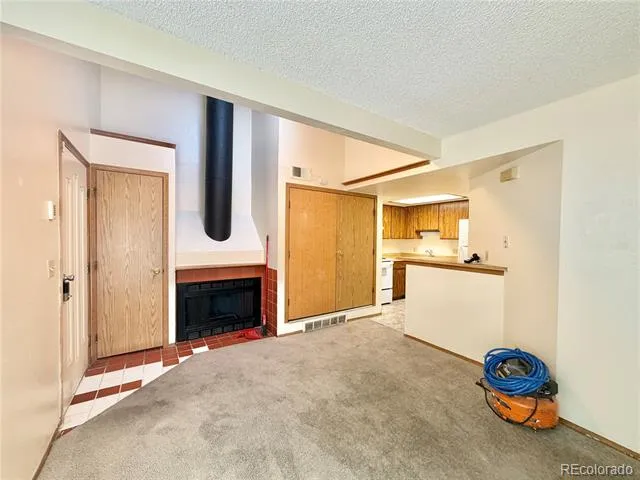 17000 E Ford Drive #210 Aurora, CO 80017