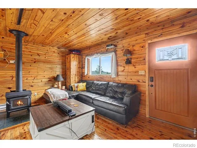 28 Possum Court Drake, CO 80515