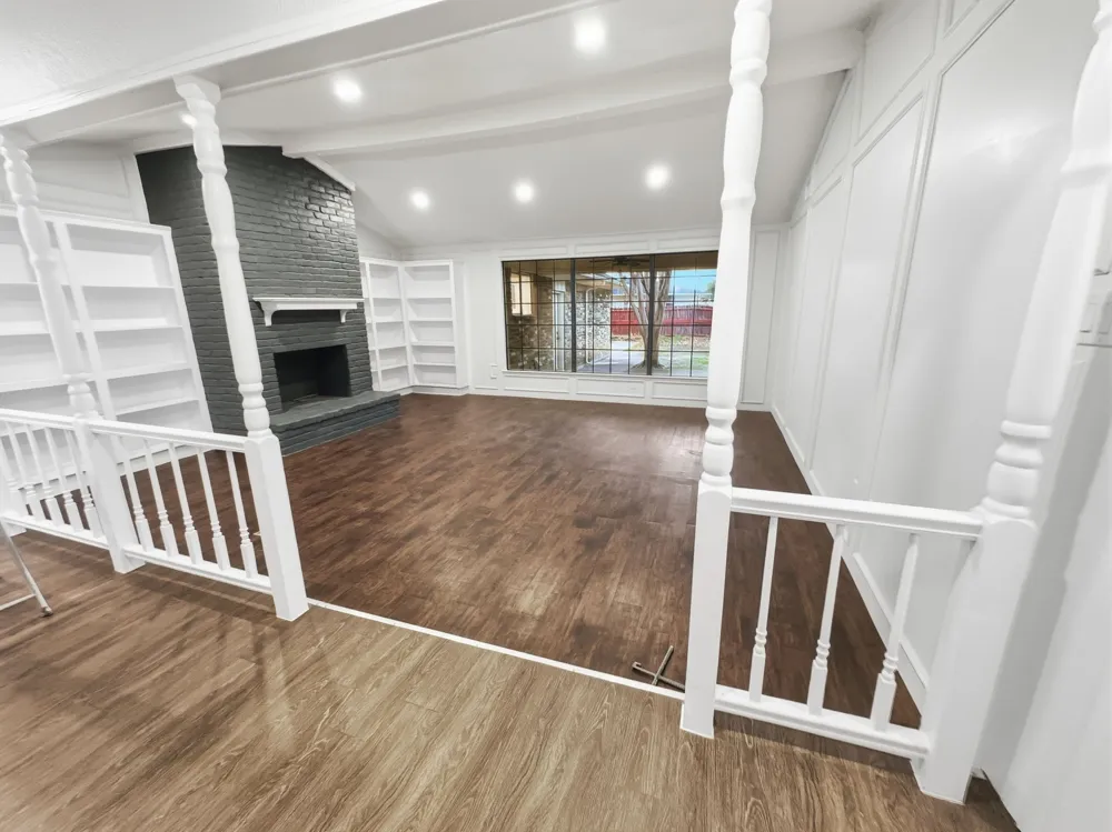 2409 Castle Street Irving, TX 75038