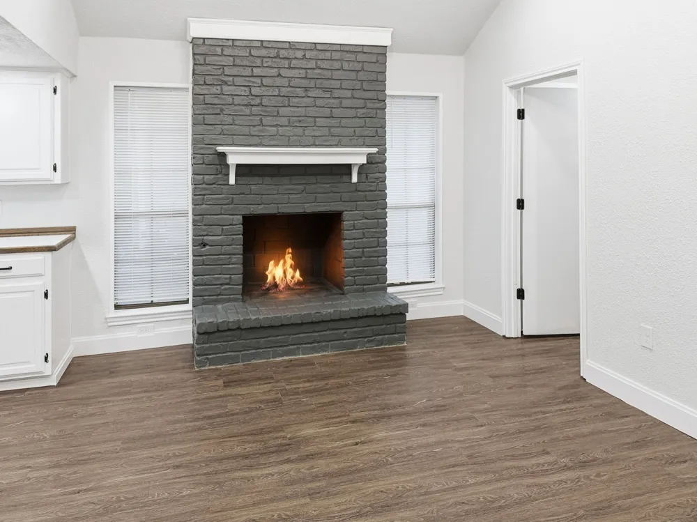 2409 Castle Street Irving, TX 75038