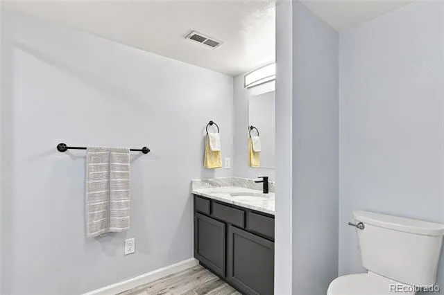 1721 E Phillips Avenue Centennial, CO 80122