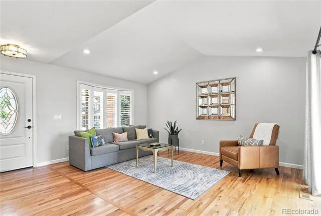 1721 E Phillips Avenue Centennial, CO 80122
