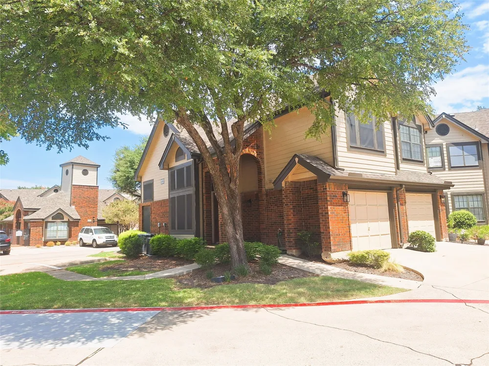 408 Santa Fe Trail #61 Irving, TX 75063