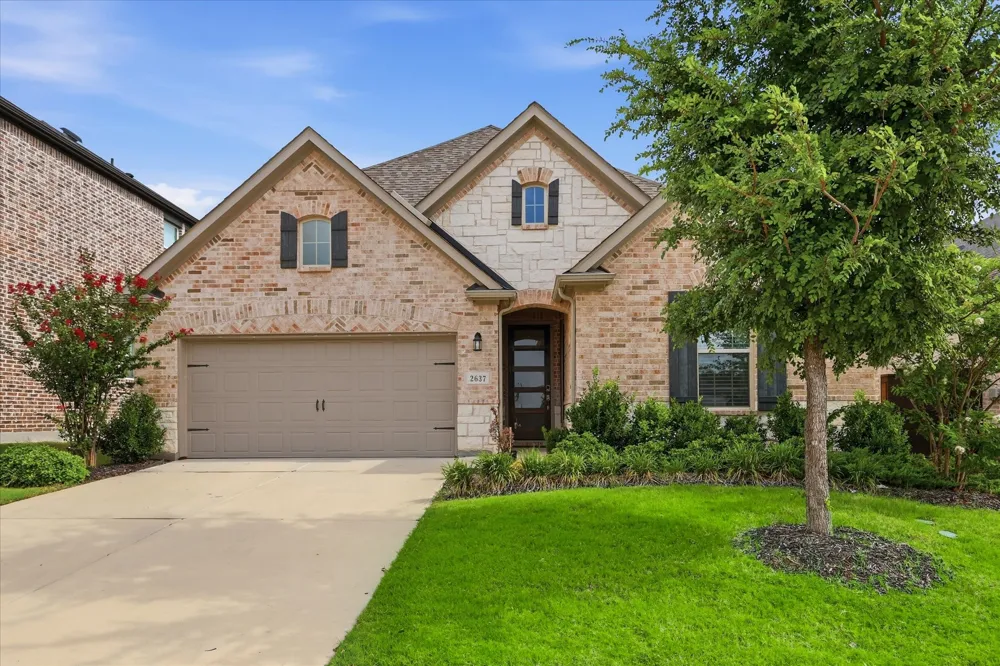 2637 Basswood Drive Northlake, TX 76226