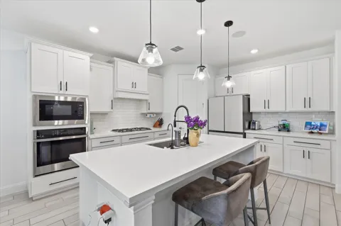 2637 Basswood Drive