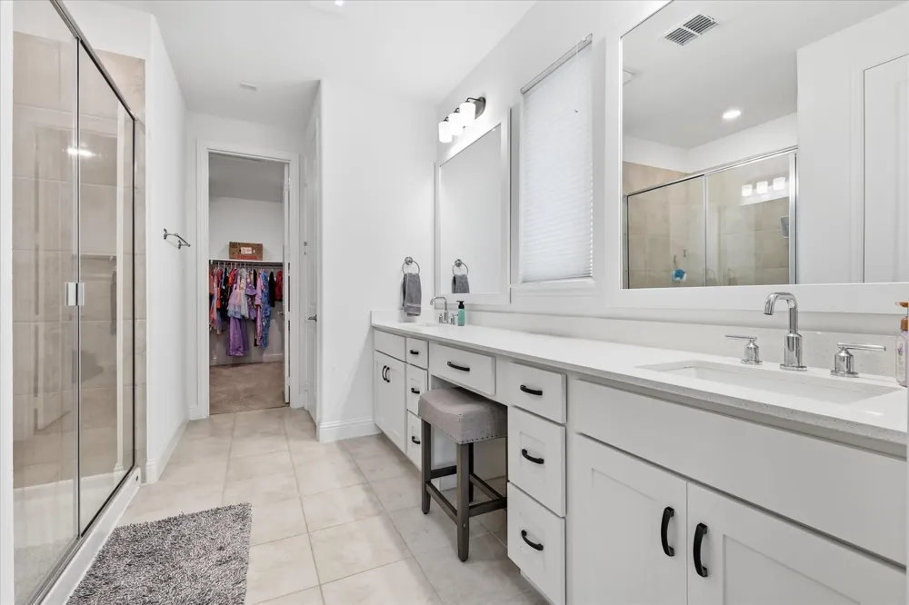 2637 Basswood Drive Northlake, TX 76226
