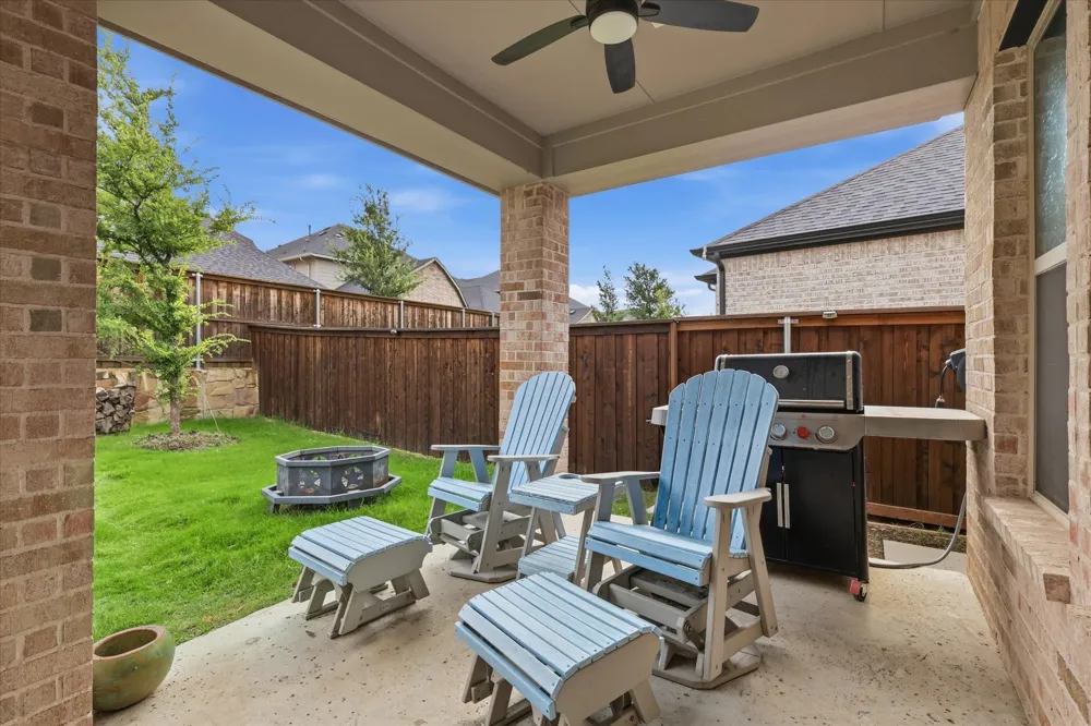 2637 Basswood Drive Northlake, TX 76226