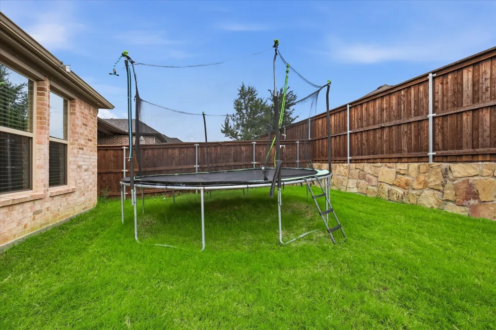 2637 Basswood Drive Northlake, TX 76226