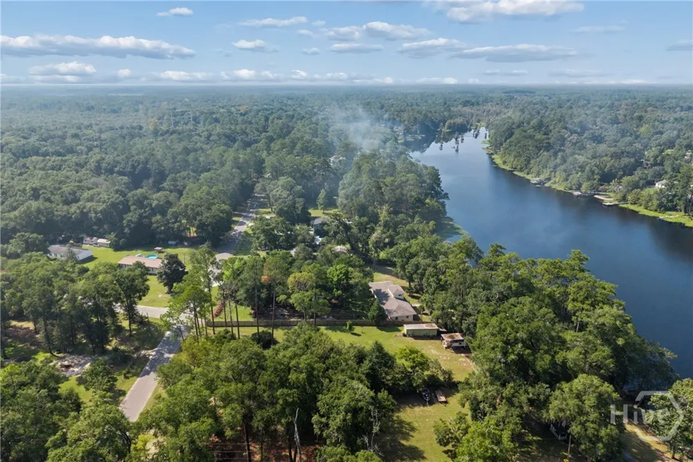 5 Pine Ridge Trail Ellabell, GA 31308