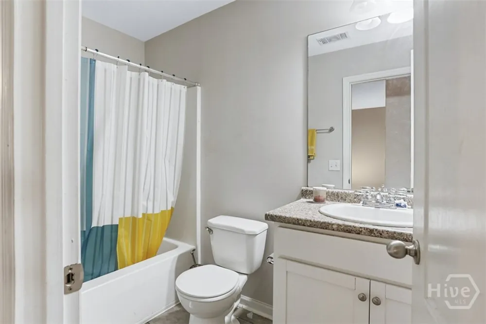 305 Coconut Drive Bloomingdale, GA 31302