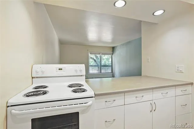 2707 Valmont Road #211B Boulder, CO 80304