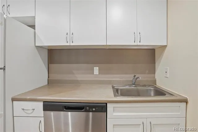 2707 Valmont Road #211B Boulder, CO 80304