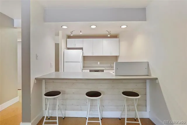 2707 Valmont Road #211B Boulder, CO 80304