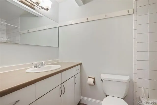2707 Valmont Road #211B Boulder, CO 80304