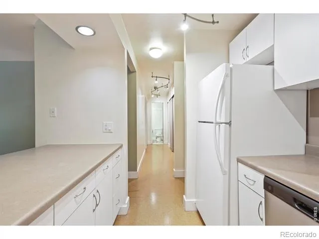 2707 Valmont Road #211B Boulder, CO 80304