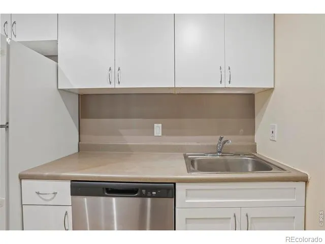 2707 Valmont Road #211B Boulder, CO 80304