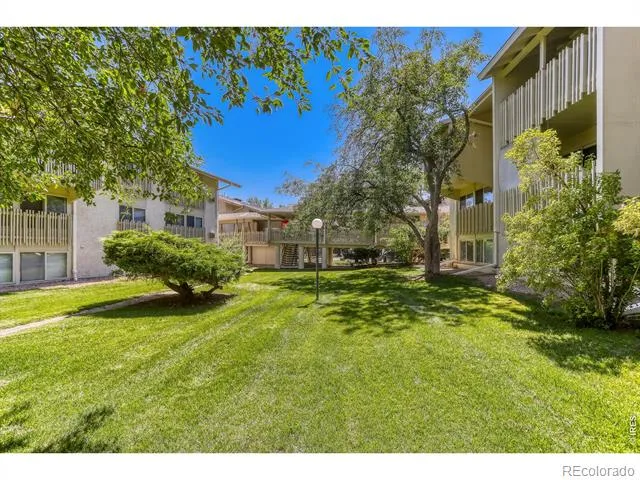 2707 Valmont Road #211B Boulder, CO 80304