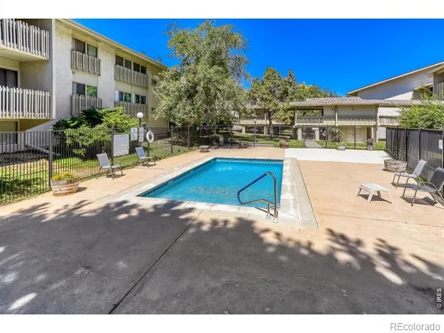 2707 Valmont Road #211B Boulder, CO 80304
